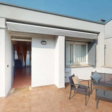 Apartment Gloria By Bookinggardalake *